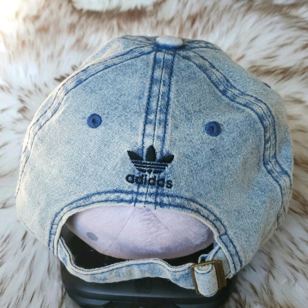 Adidas Ballcap - Picture 4 of 5